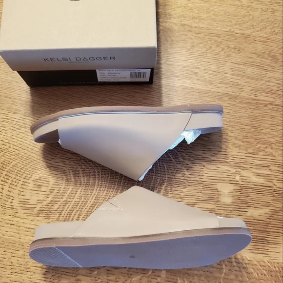 Kelsi Dagger Brooklyn Squish Slide Sandals- Oat - Picture 13 of 15